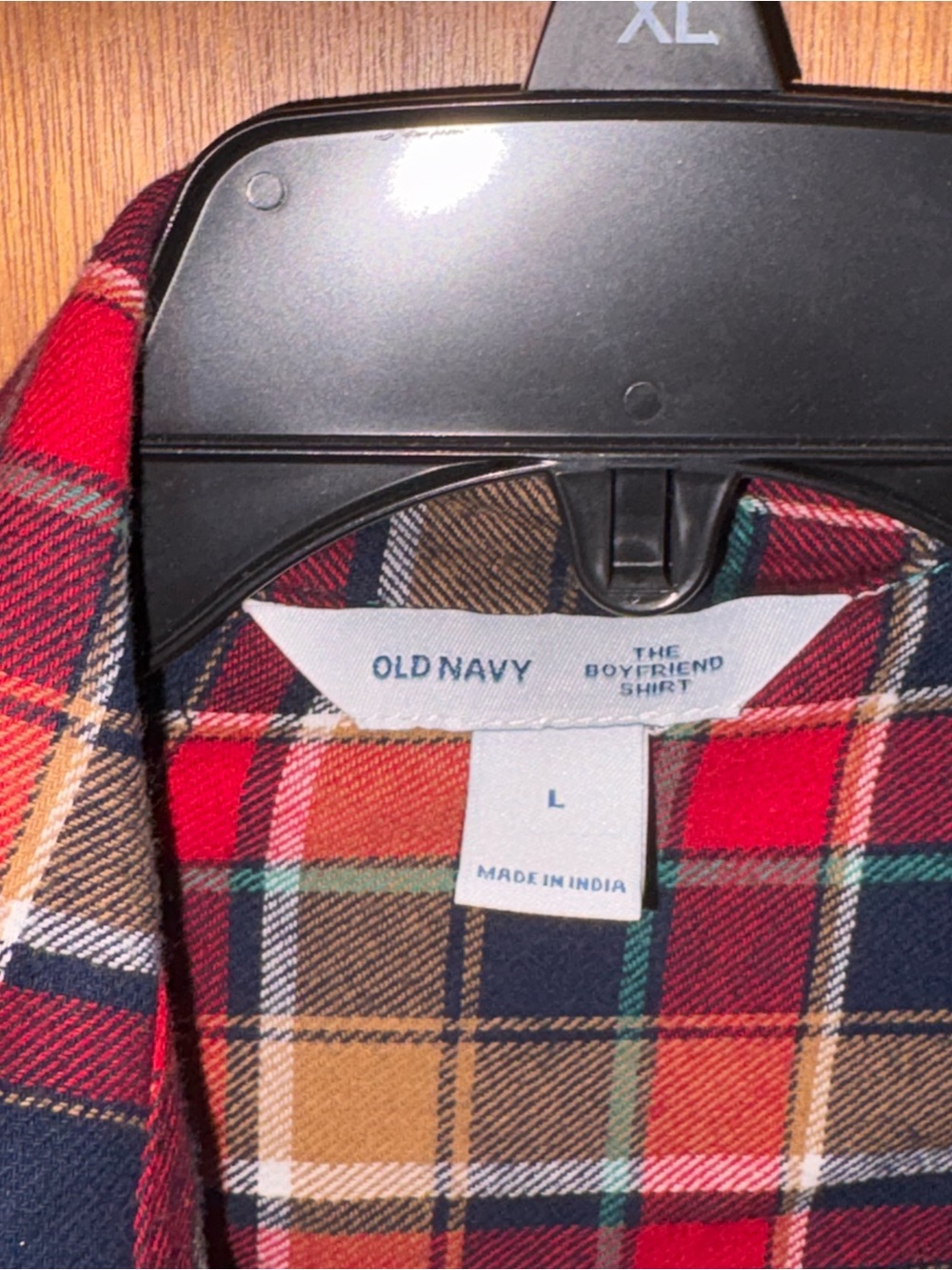 Old navy flannel - Picture 2 of 2